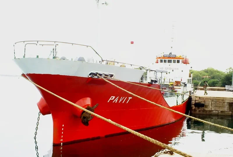 PAVIT Tanker IMO 9016636 photo 2
