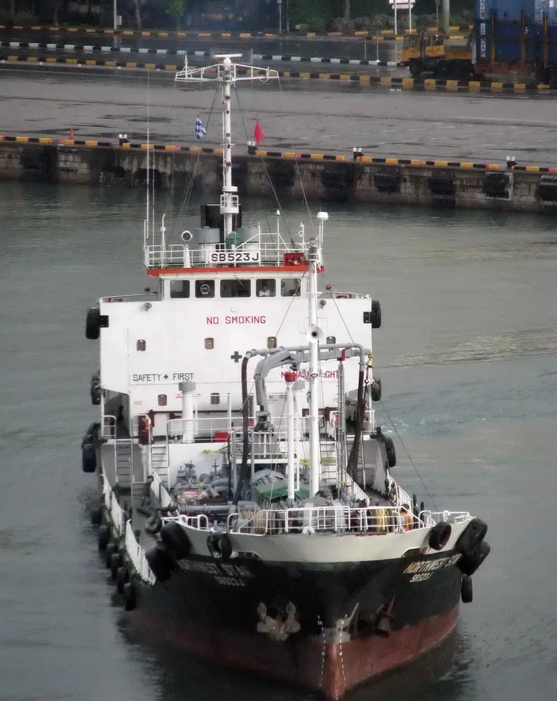 SALAM Tanker IMO 9017147 photo 8