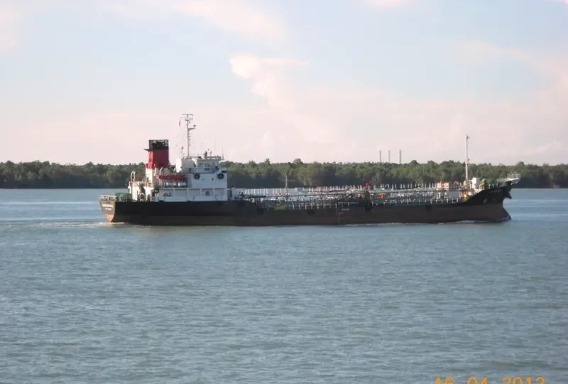 ZHONG DE Tanker IMO 9017185