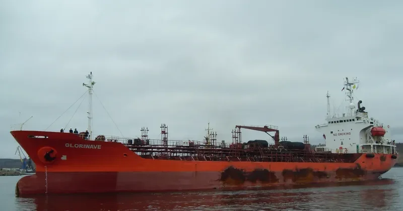 GLORIWAVE Tanker IMO 9017666 photo 7
