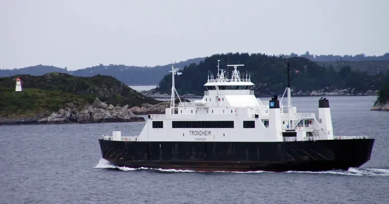 TRONDHEIM Ro-Ro IMO 9018634