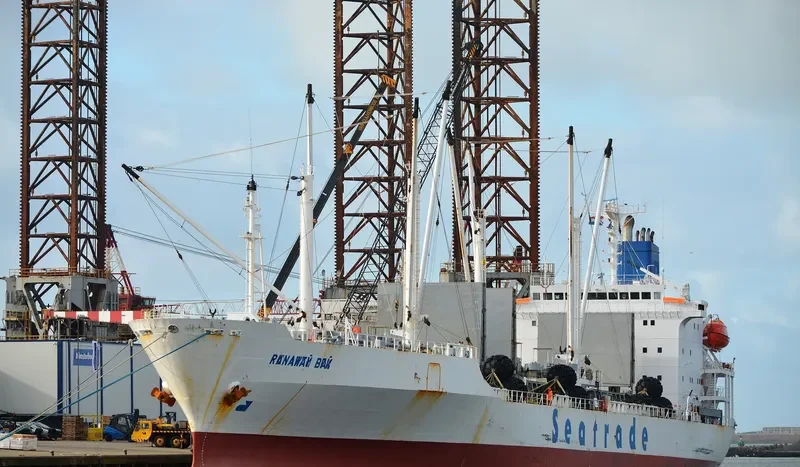 RUNAWAY BAY General Cargo IMO 9019640