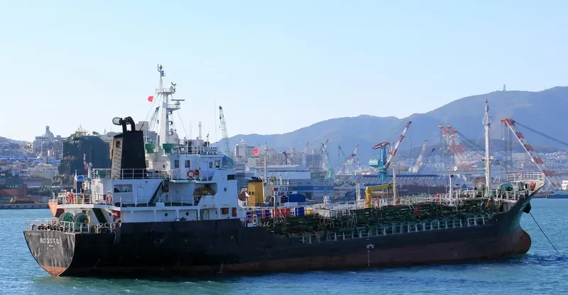 SHABNAM 4 Tanker IMO 9019676 photo 2