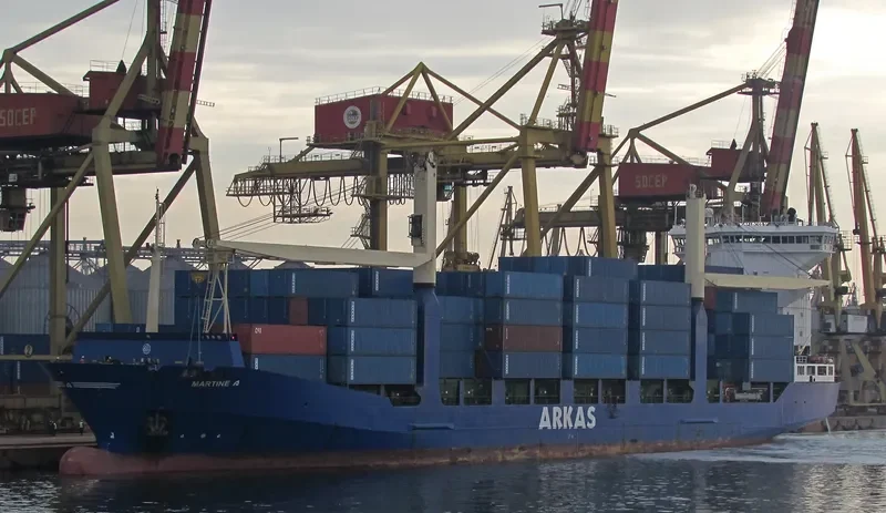 MARTINE A Container Ship IMO 9020340 photo 5