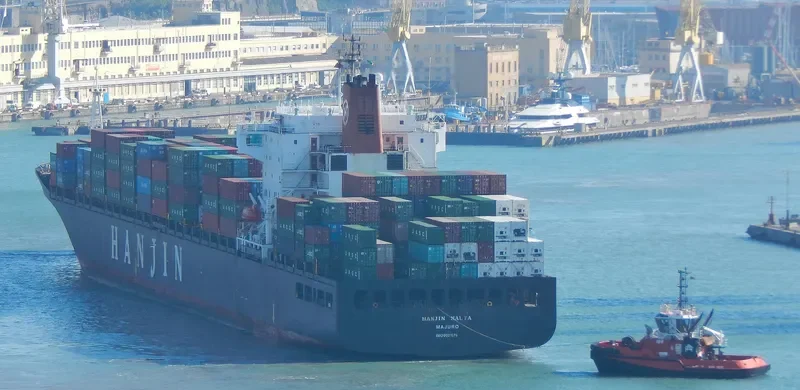 HANJIN MALTA Container Ship IMO 9021679 photo 7