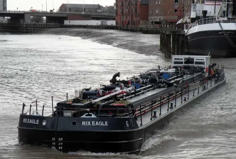 RIX EAGLE Tanker IMO 9022063 photo 3