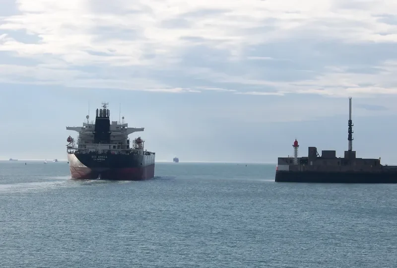 AFRICA Tanker IMO 9030929 photo 2