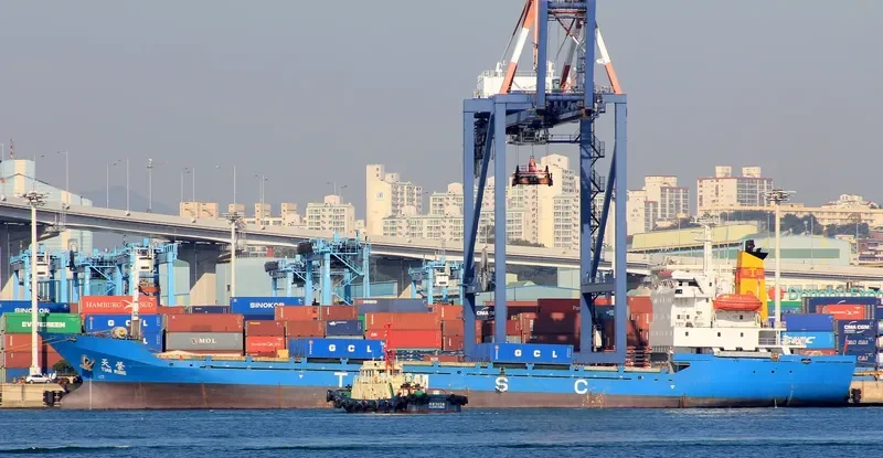 TIAN RONG Container Ship IMO 9032044 photo 4