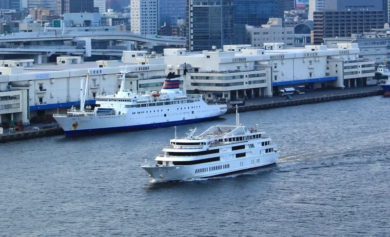 SYMPHONY MODERNA Passenger Ship IMO 9032197 photo 10