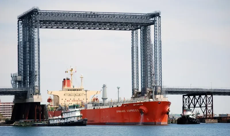 VEDIKA PREM Tanker IMO 9032680 photo 9