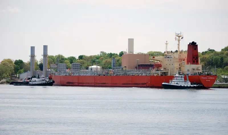 VEDIKA PREM Tanker IMO 9032680 photo 10