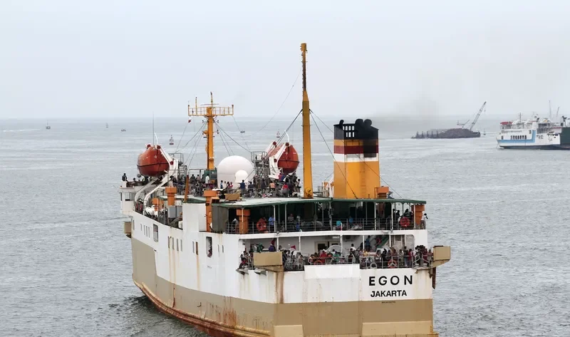 KM.EGON Ro-Ro IMO 9032719 photo 2