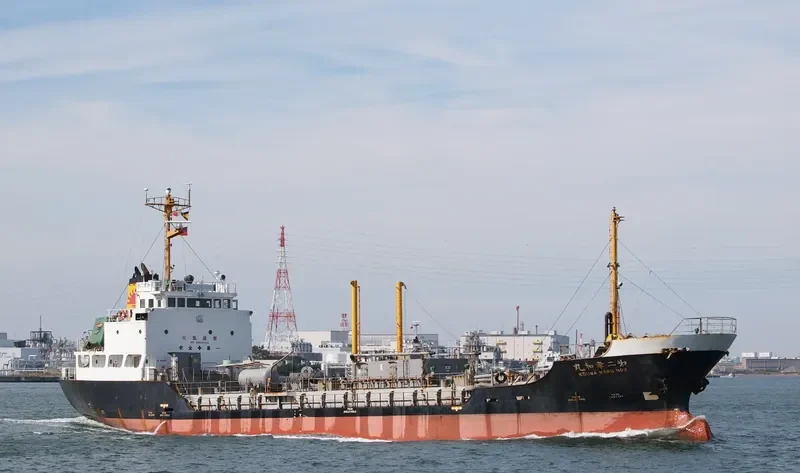 XING DA Tanker IMO 9033529 photo 4