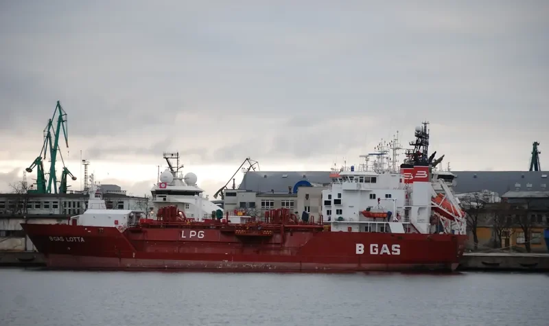 B GAS LOTTA General Cargo IMO 9034523 photo 3