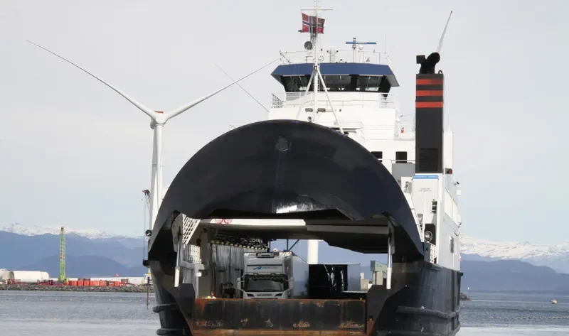 HARDINGEN Ro-Ro IMO 9036040 photo 3