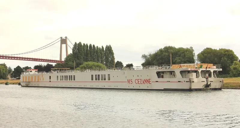 CEZANNE Passenger Ship IMO 9037927 photo 3
