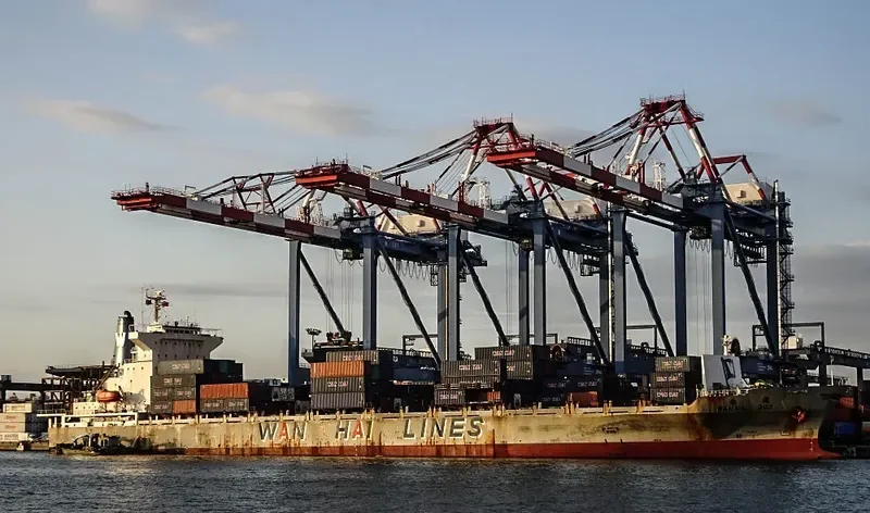WAN CHAI 4 Container Ship IMO 9039561