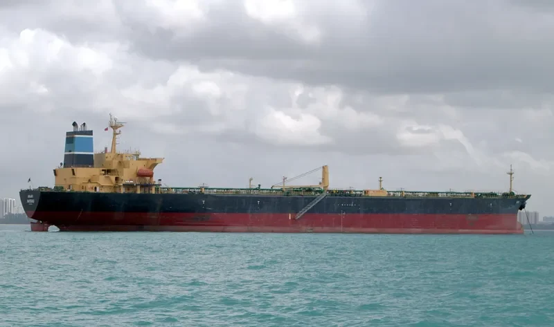 AKAKI Tanker IMO 9040869 photo 3