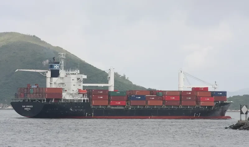 SAN ENZO Container Ship IMO 9046215 photo 6