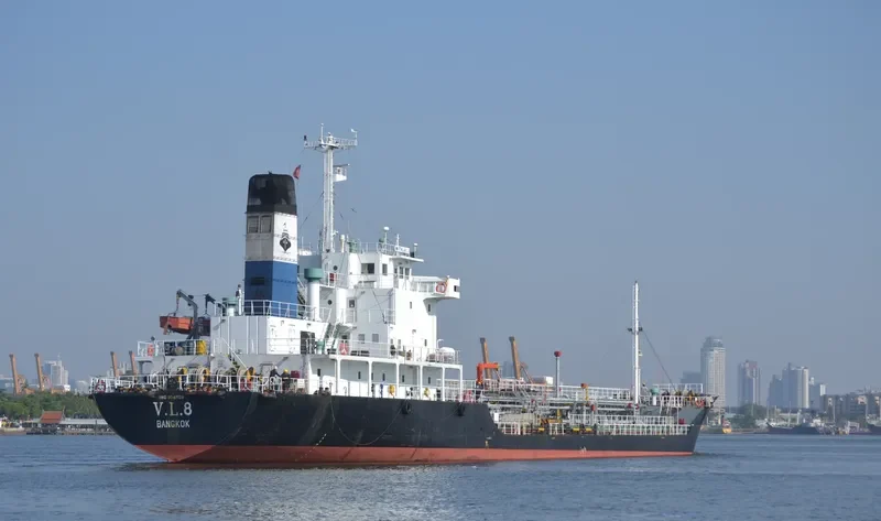 SHINE LUCK Tanker IMO 9047128 photo 9