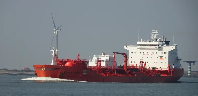 BOW FAGUS Tanker IMO 9047764 photo 8