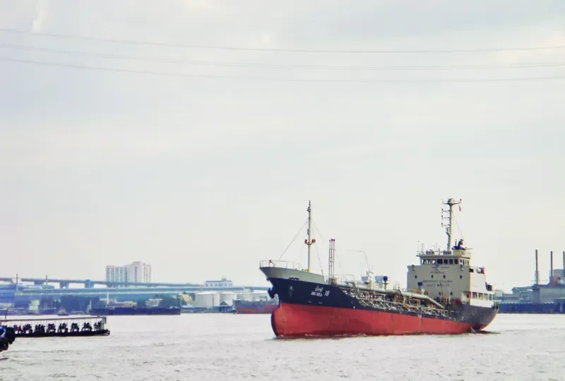 NARATANASIN Tanker IMO 9047829 photo 5