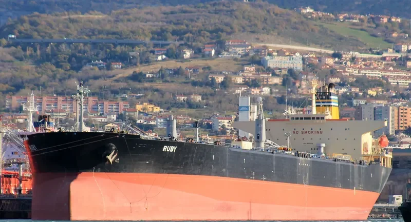 RUBY Tanker IMO 9050278 photo 2