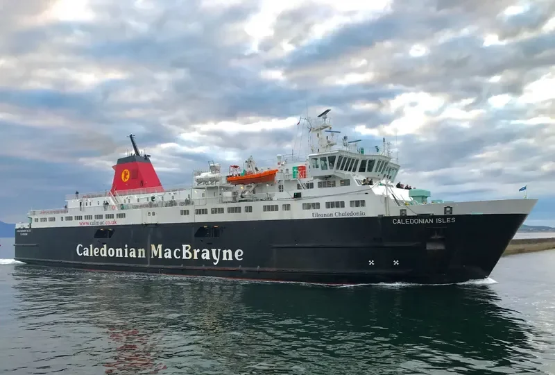 CALEDONIAN ISLES Ro-Ro IMO 9051284