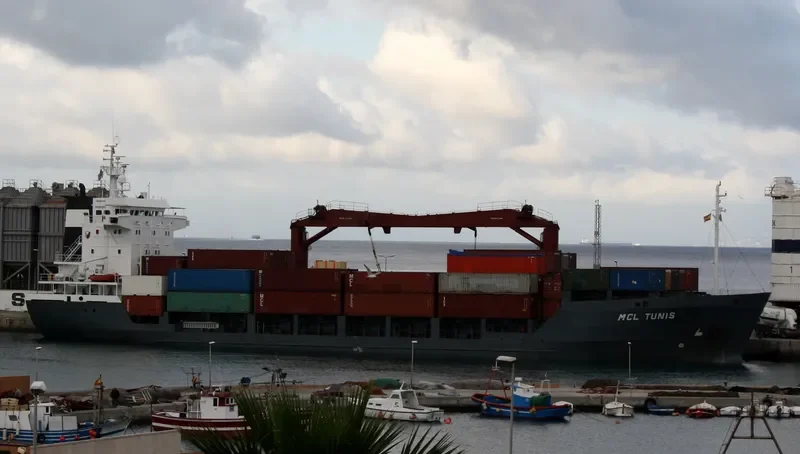 RELIANCE General Cargo IMO 9051595 photo 5
