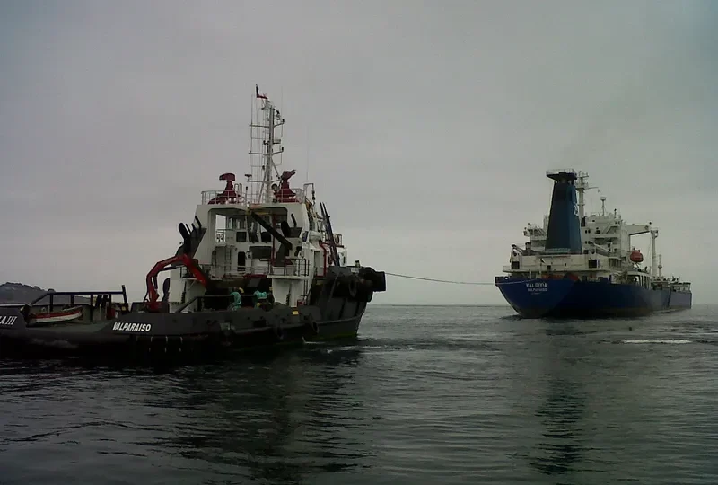 VALDIVIA Tanker IMO 9053115 photo 2