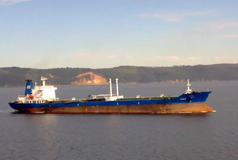 VALDIVIA Tanker IMO 9053115 photo 6