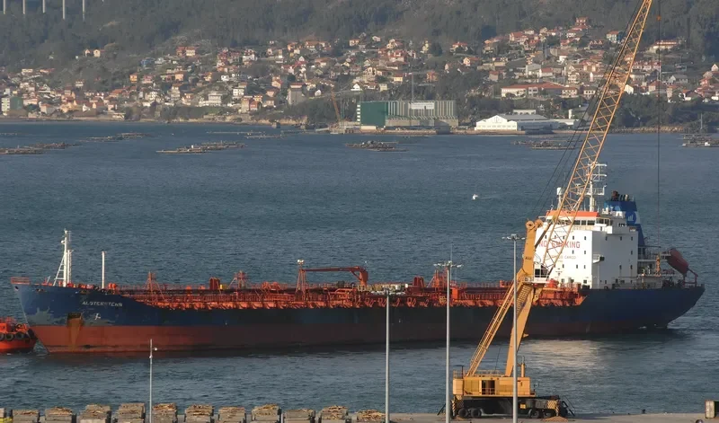 SEA JADE Tanker IMO 9053220 photo 4