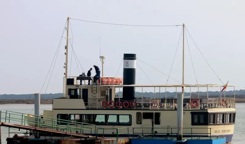 REAL FERNANDO Passenger Ship IMO 9057381 photo 7