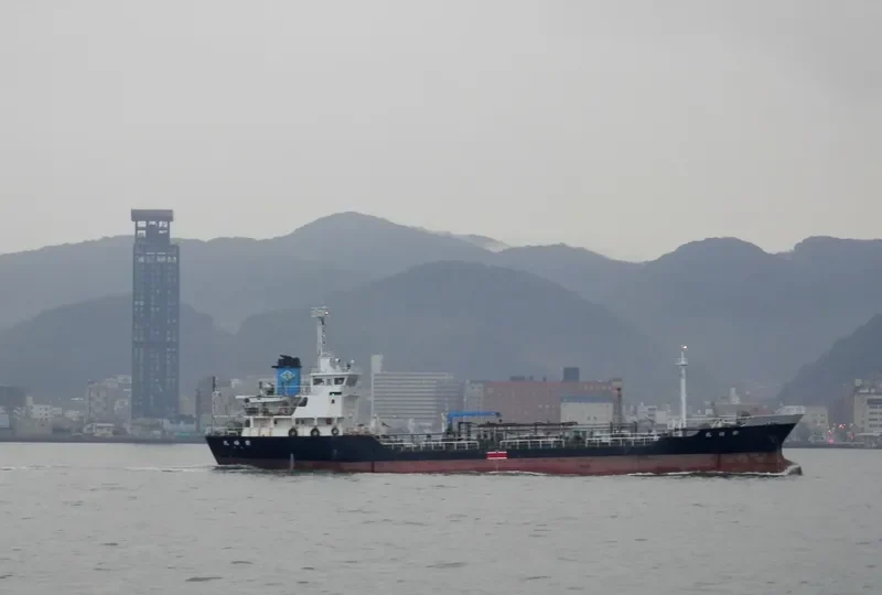 KANOK MUTHALONG Tanker IMO 9057836 photo 4