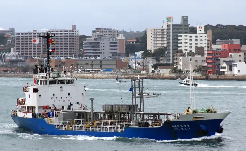 EIWA MARU NO.8 Tanker IMO 9058139 photo 7