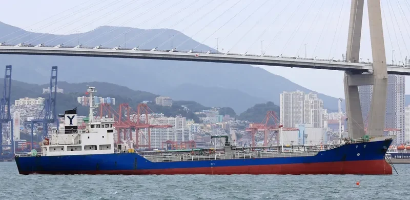 THAILAEMTHONG 8 Tanker IMO 9058581 photo 6