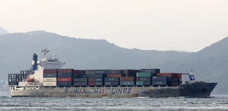 WAN HAI 213 Container Ship IMO 9059121 photo 6