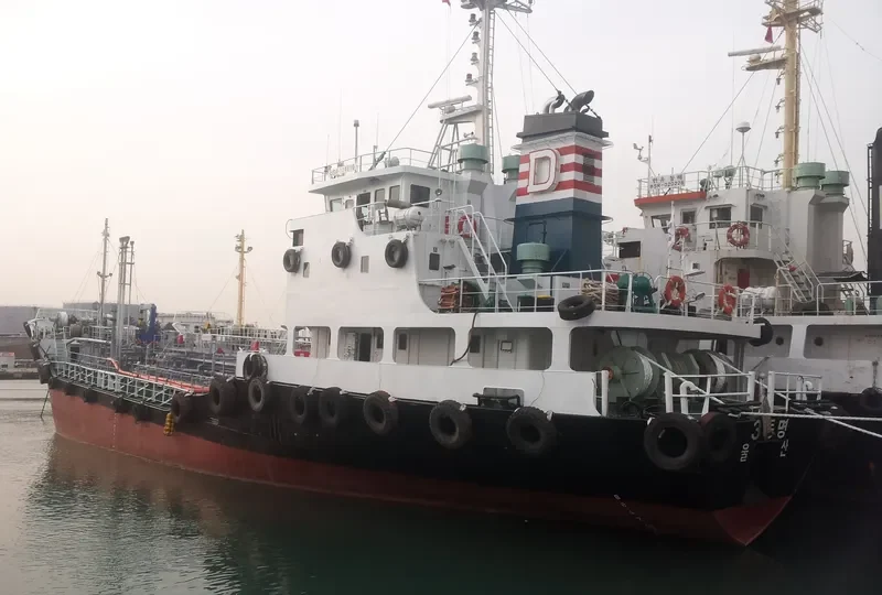 3 DONG MYUNGHO Tanker IMO 9063328 photo 6