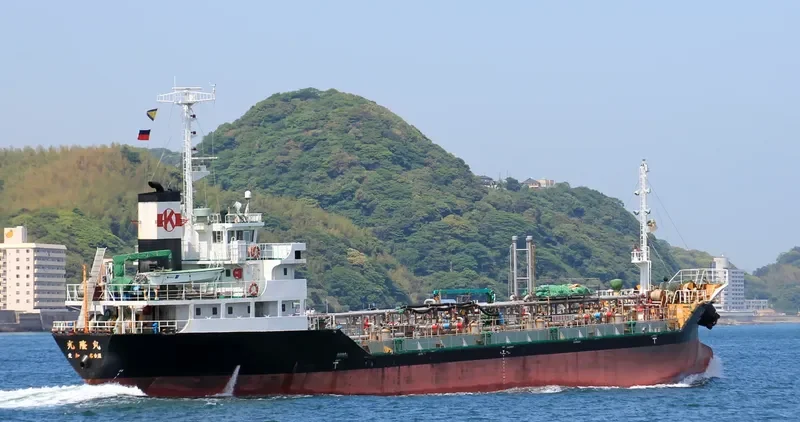 SUCHANYAPORN Tanker IMO 9063495 photo 4