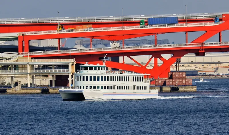 ROYAL PRINCESS Passenger Ship IMO 9064243 photo 9