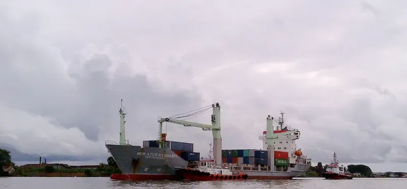 MERATUS KENDARI 1 General Cargo IMO 9064695 photo 3