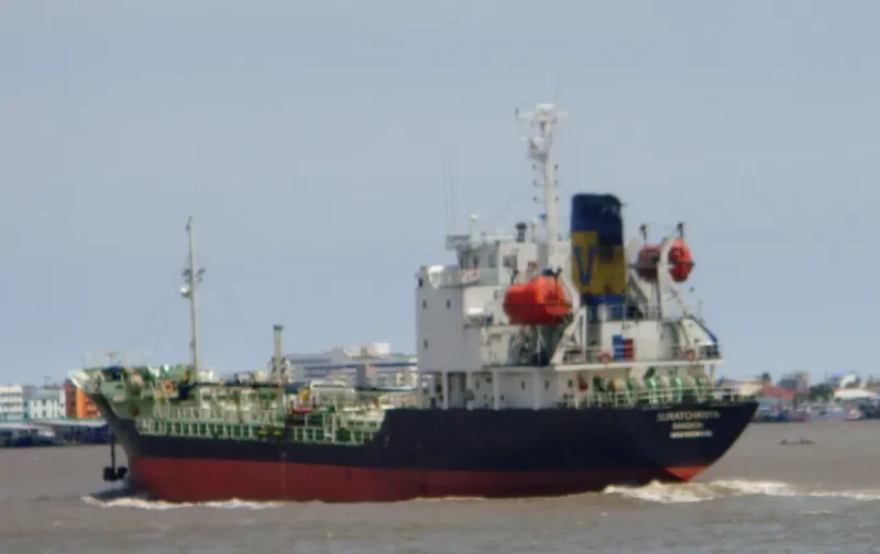 SURATCHANYA Tanker IMO 9066930 photo 8