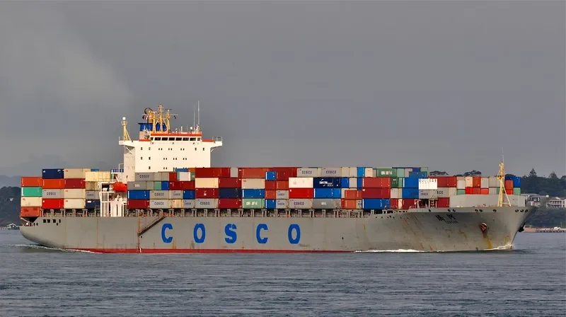 TENG HE Container Ship IMO 9067570 photo 8