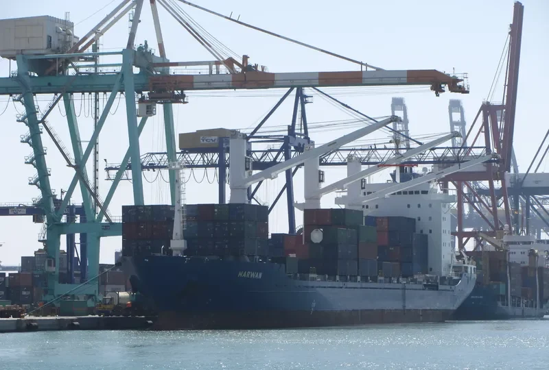 GLORY 2 Container Ship IMO 9070008 photo 2