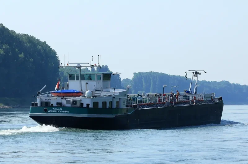 FARADAY Tanker IMO 9070838 photo 7