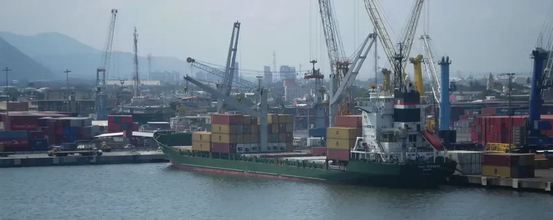 MTT KINABALU Container Ship IMO 9070852 photo 2