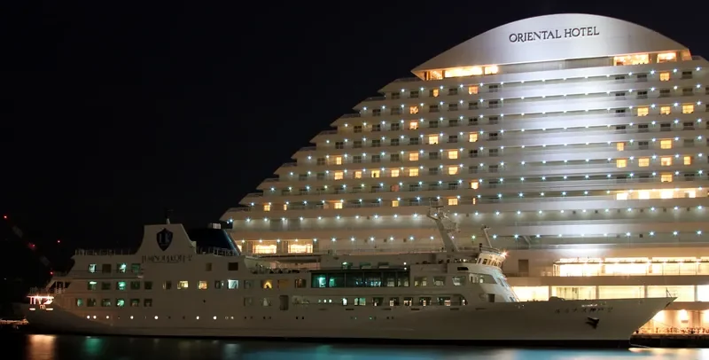 LUMINOUS KOBE 2 Passenger Ship IMO 9071789 photo 8