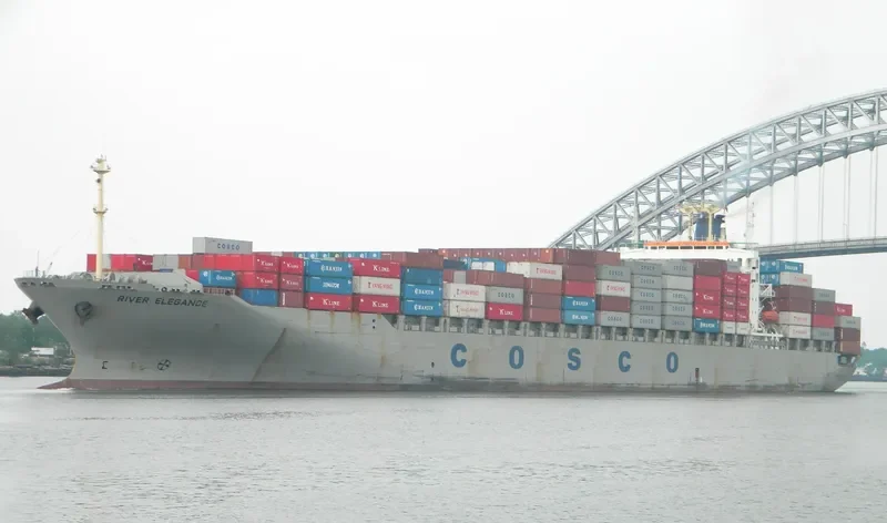RIVER ELEGANCE Container Ship IMO 9072147 photo 9