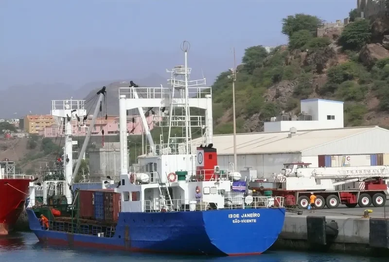 13 DE JANEIRO General Cargo IMO 9072977 photo 5