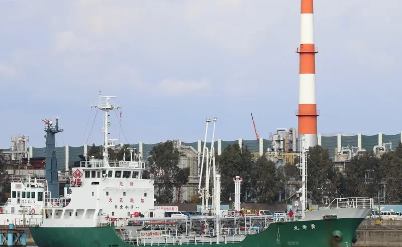 YUKO MARU Tanker IMO 9073294 photo 3